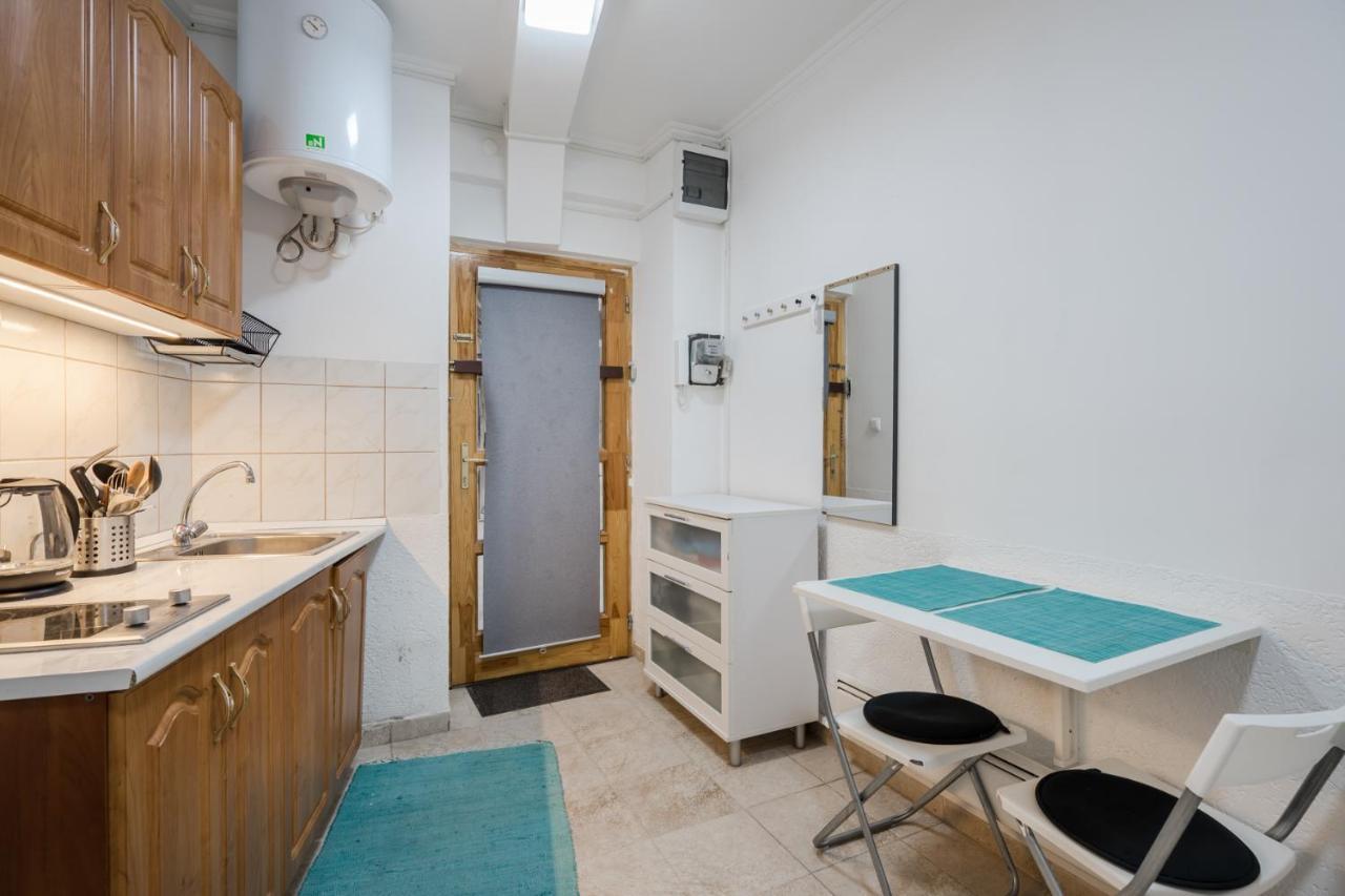 Bpr Simply Azure Apartment Budapest